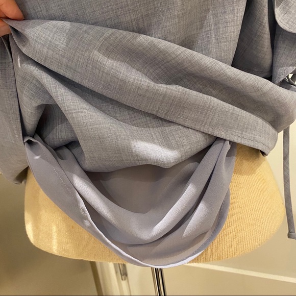 WAYF Cold Shoulder Top - Picture 11 of 12